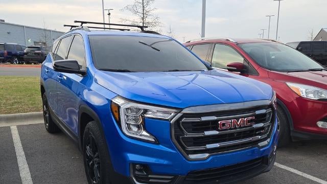 2024 GMC Terrain AT4