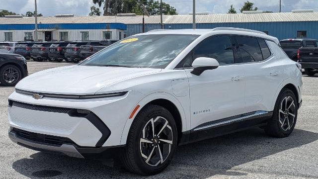 2024 Chevrolet Equinox EV LT