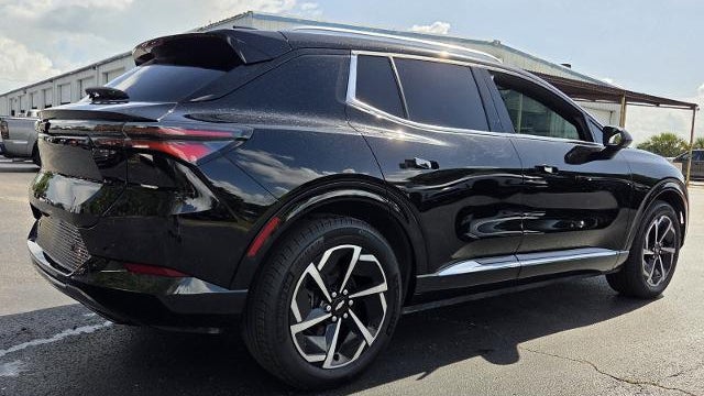 2024 Chevrolet Equinox EV LT