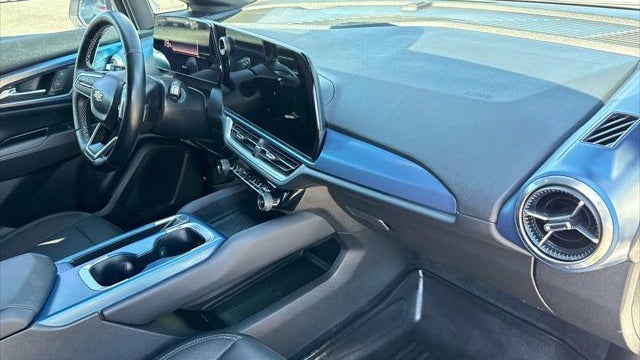 2024 Chevrolet Equinox EV LT