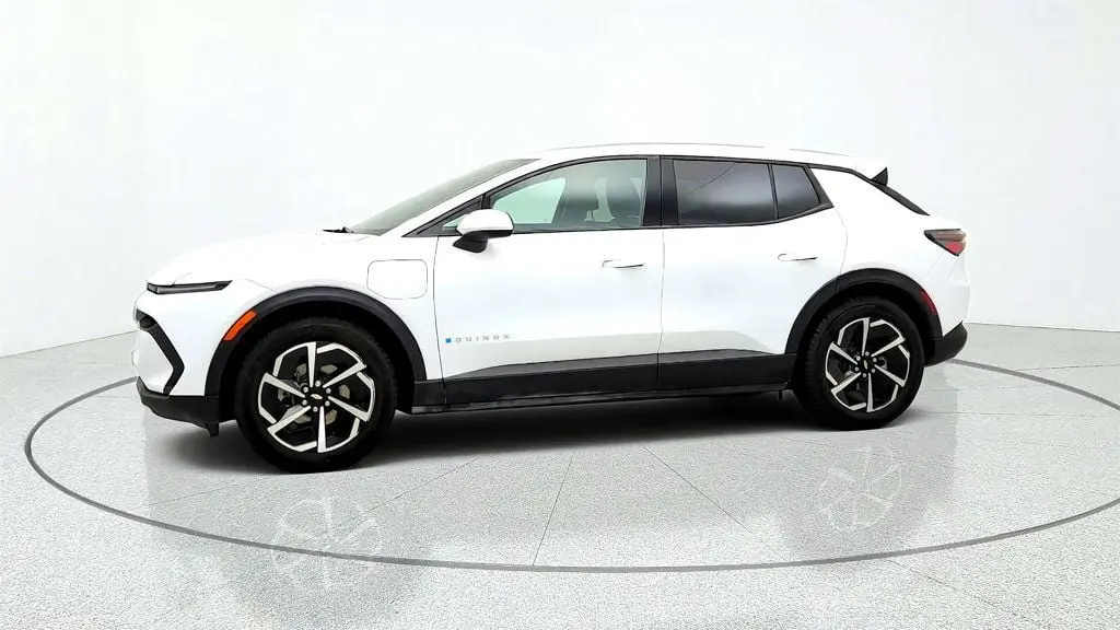 2025 Chevrolet Equinox - $21,995