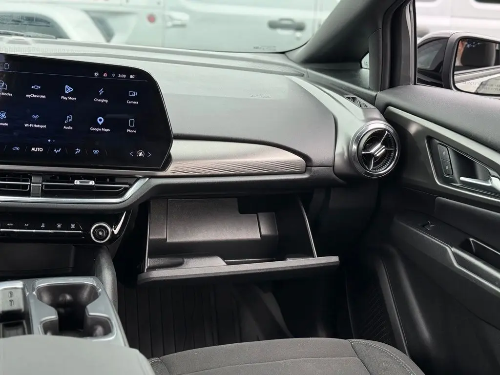 2026 Chevrolet Equinox - $34,000