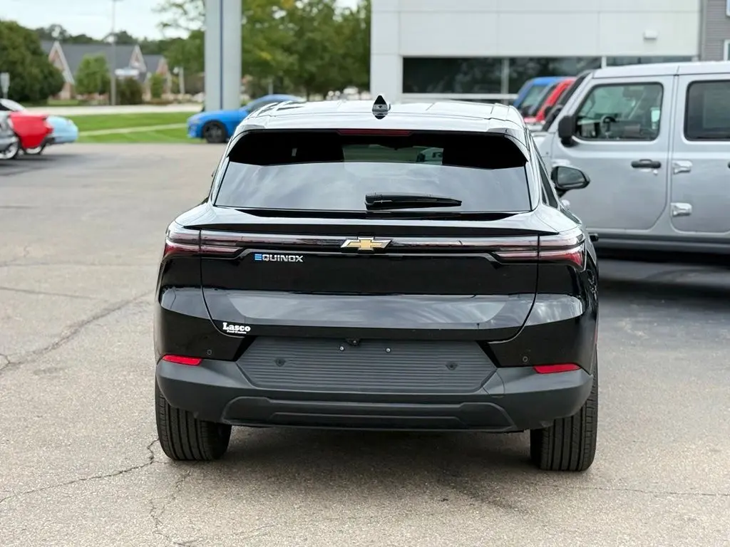 2026 Chevrolet Equinox - $34,000