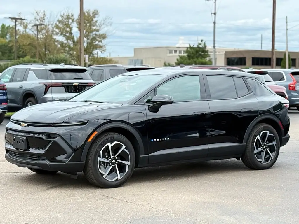 2026 Chevrolet Equinox - $34,000