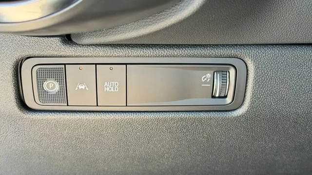 2026 Chevrolet Equinox EV LT 1