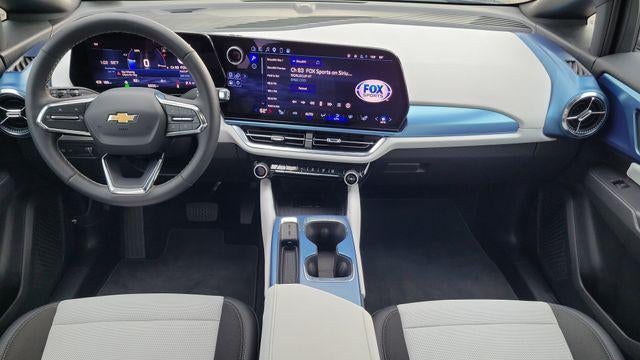 2025 Chevrolet Equinox EV LT 2