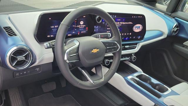 2025 Chevrolet Equinox EV LT 2