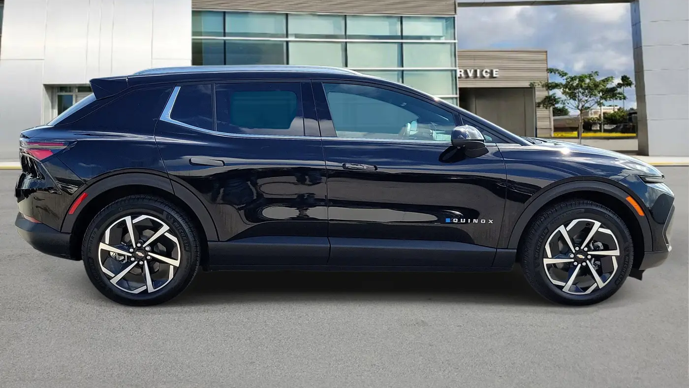 2026 Chevrolet Equinox EV LT 2