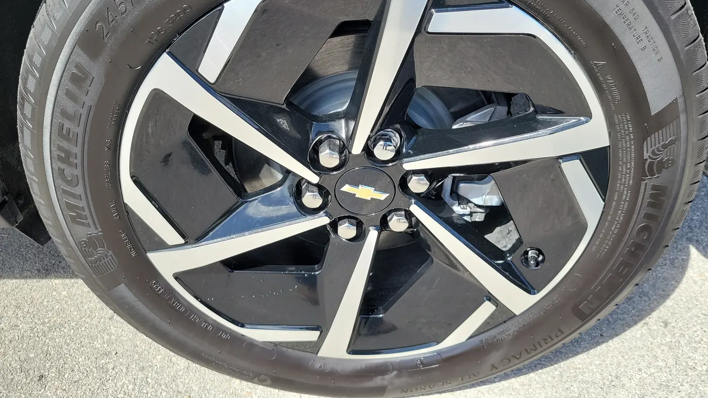 2026 Chevrolet Equinox EV LT 2