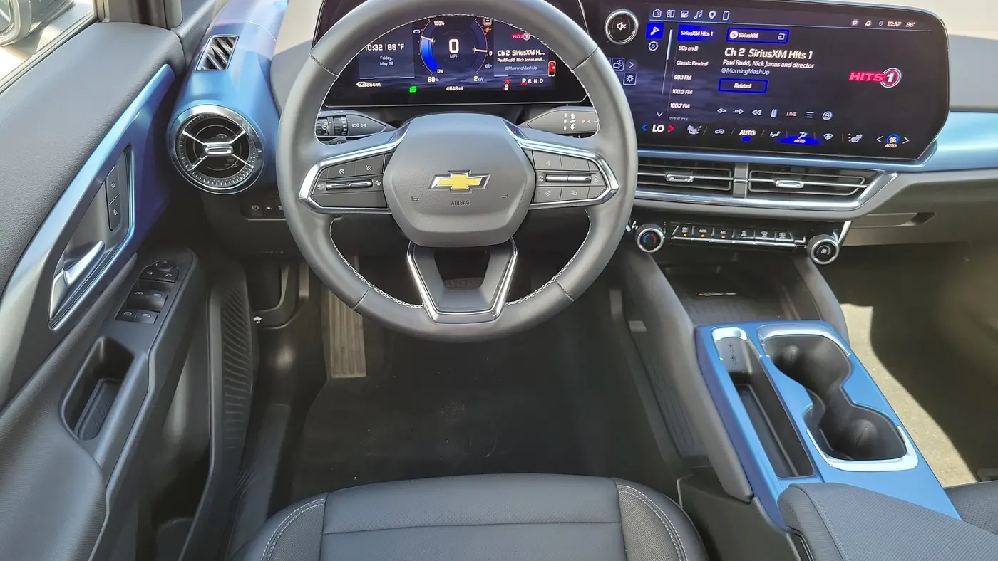 2026 Chevrolet Equinox EV LT 2