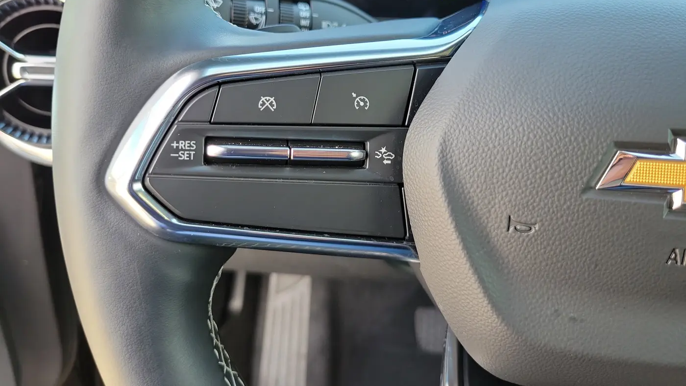 2026 Chevrolet Equinox EV LT 2