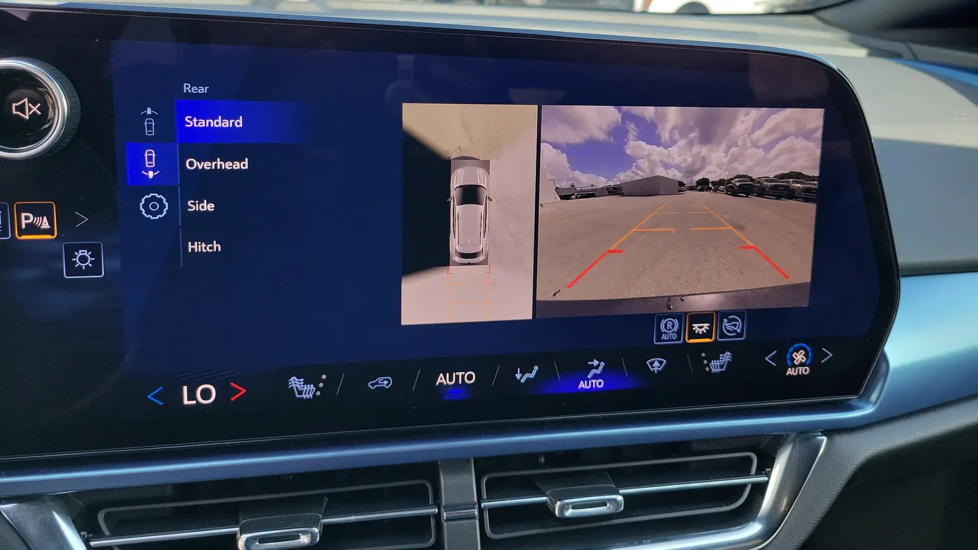 2026 Chevrolet Equinox EV LT 2