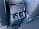 2025 Equinox Thumbnail 32