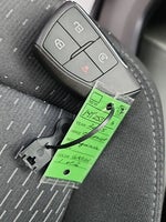 2025 Equinox Thumbnail 48