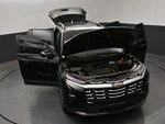 2025 Equinox Thumbnail 38