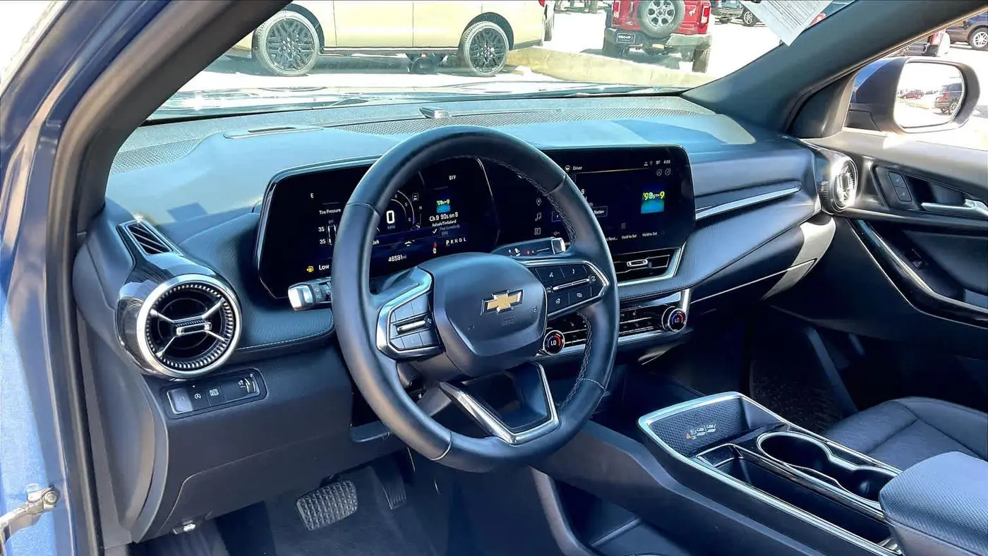 2025 Chevrolet Equinox LT