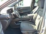 2025 Equinox Thumbnail 7