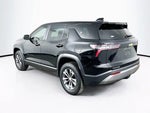 2025 Equinox Thumbnail 4