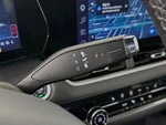 2025 Equinox Thumbnail 19