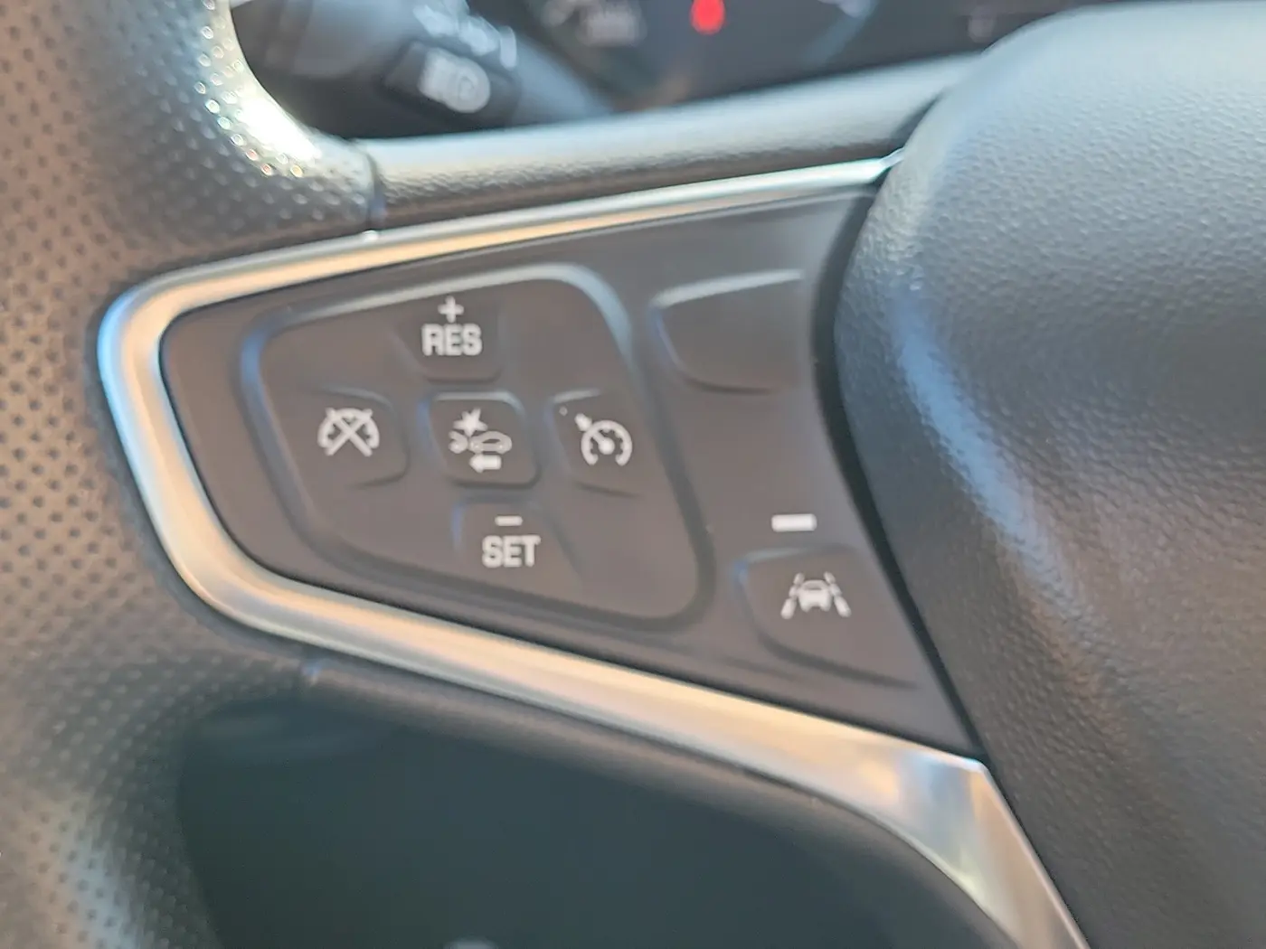 2024 Chevrolet Equinox - $14,990