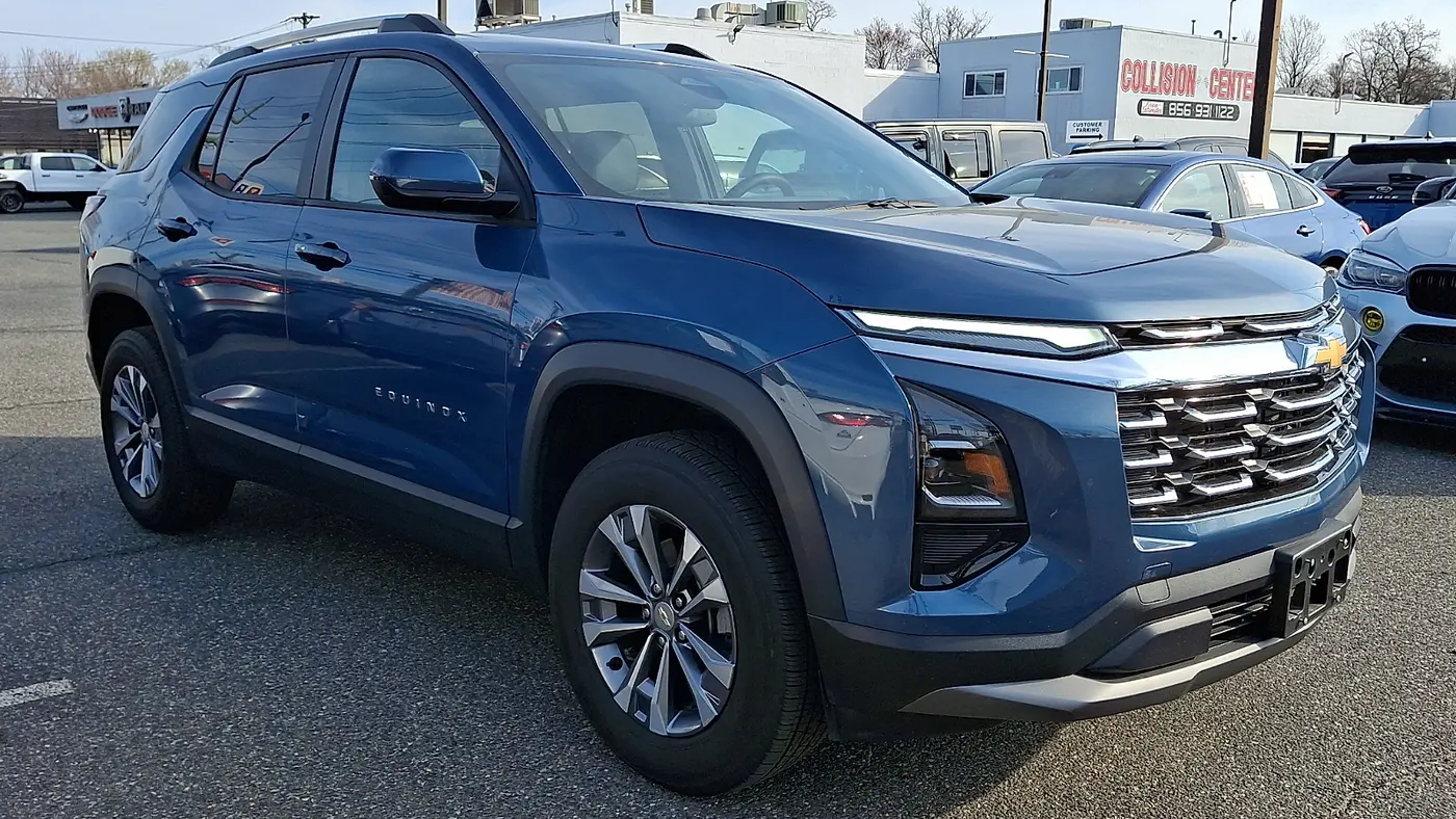 2025 Chevrolet Equinox LT