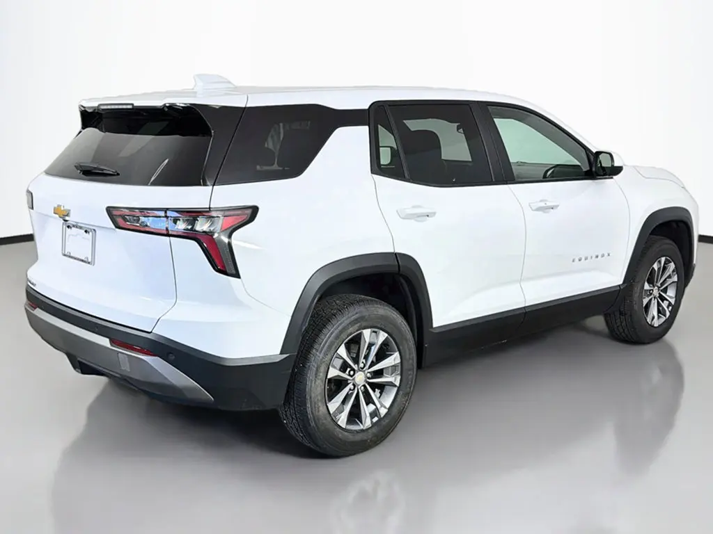 2026 Chevrolet Equinox - $23,539