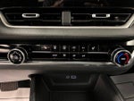 2025 Equinox Thumbnail 40