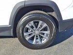 2025 Equinox Thumbnail 24