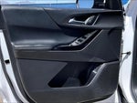 2025 Equinox Thumbnail 19