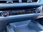 2025 Equinox Thumbnail 30