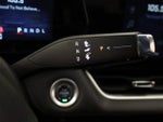 2025 Equinox Thumbnail 33