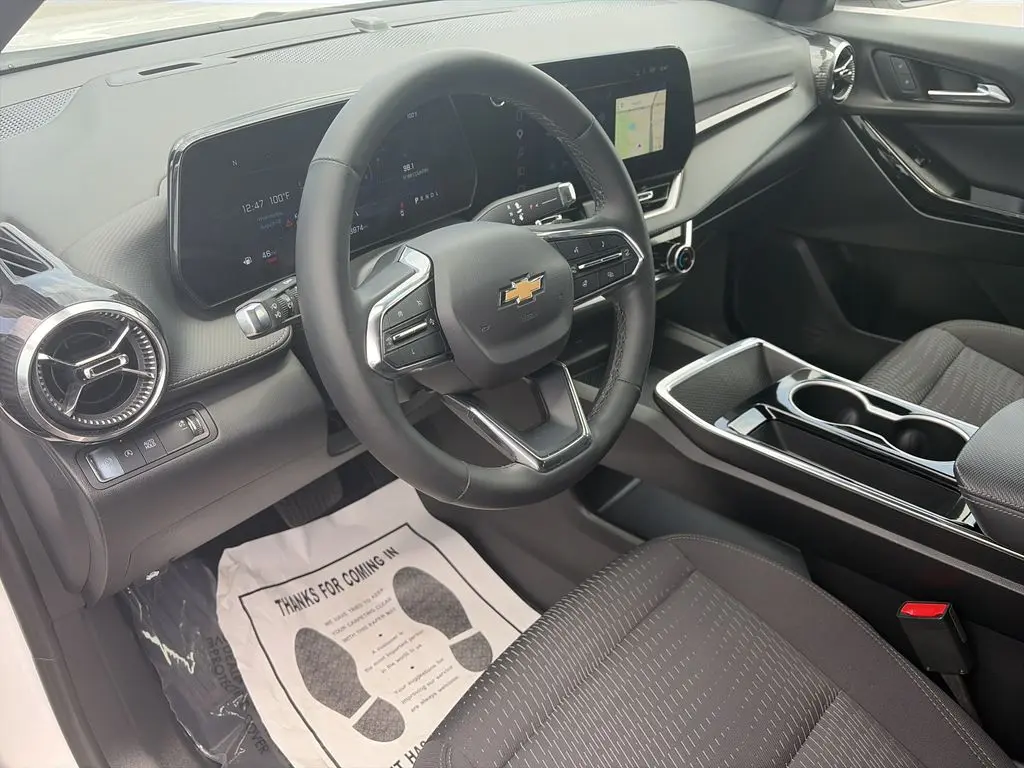 2025 Chevrolet Equinox - $23,560
