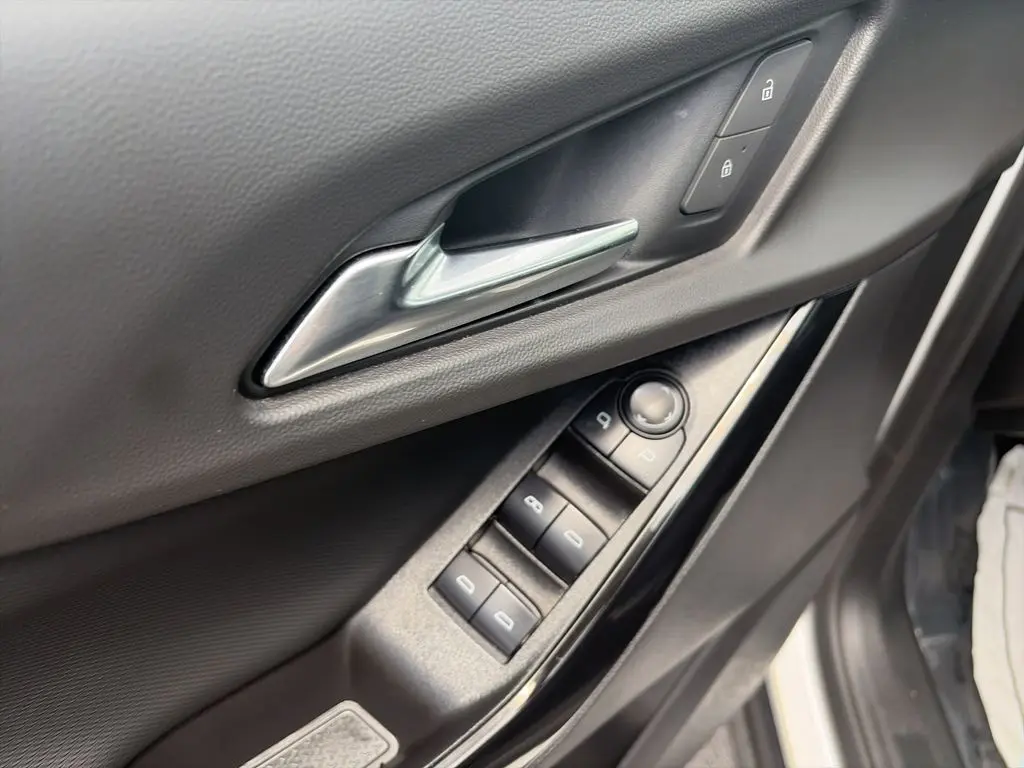2025 Chevrolet Equinox - $23,560