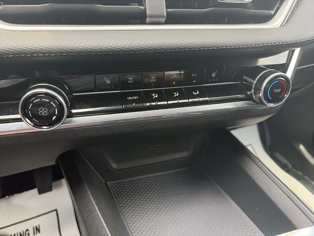 2025 Chevrolet Equinox - $23,560