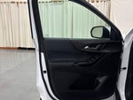 2025 Equinox Thumbnail 16