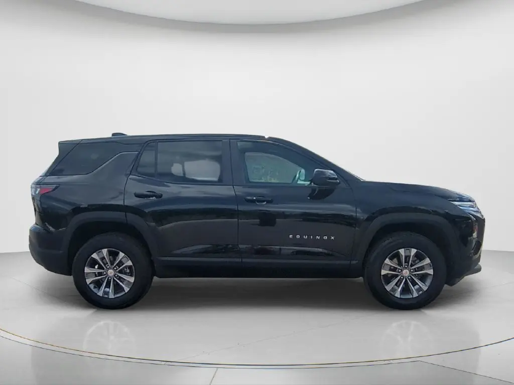 2026 Chevrolet Equinox - $21,999