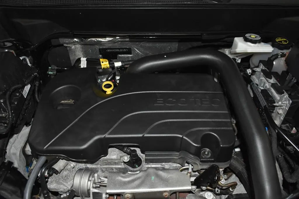 2025 Chevrolet Equinox - $21,900