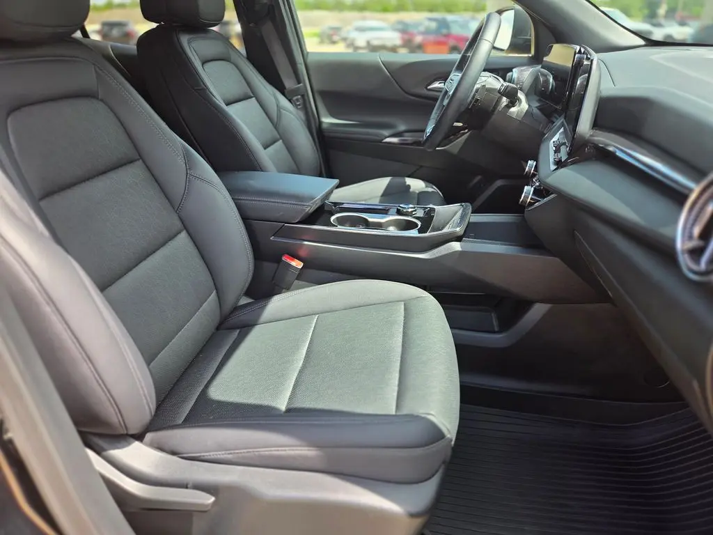 2026 Chevrolet Equinox - $25,577