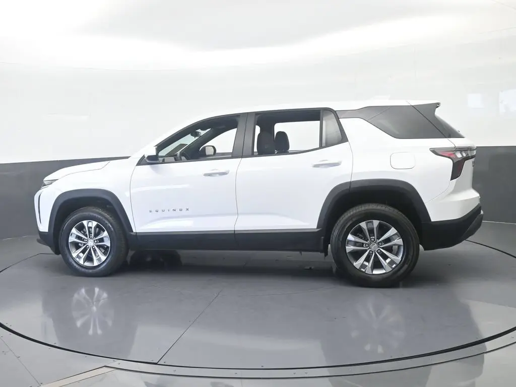 2026 Chevrolet Equinox - $22,872