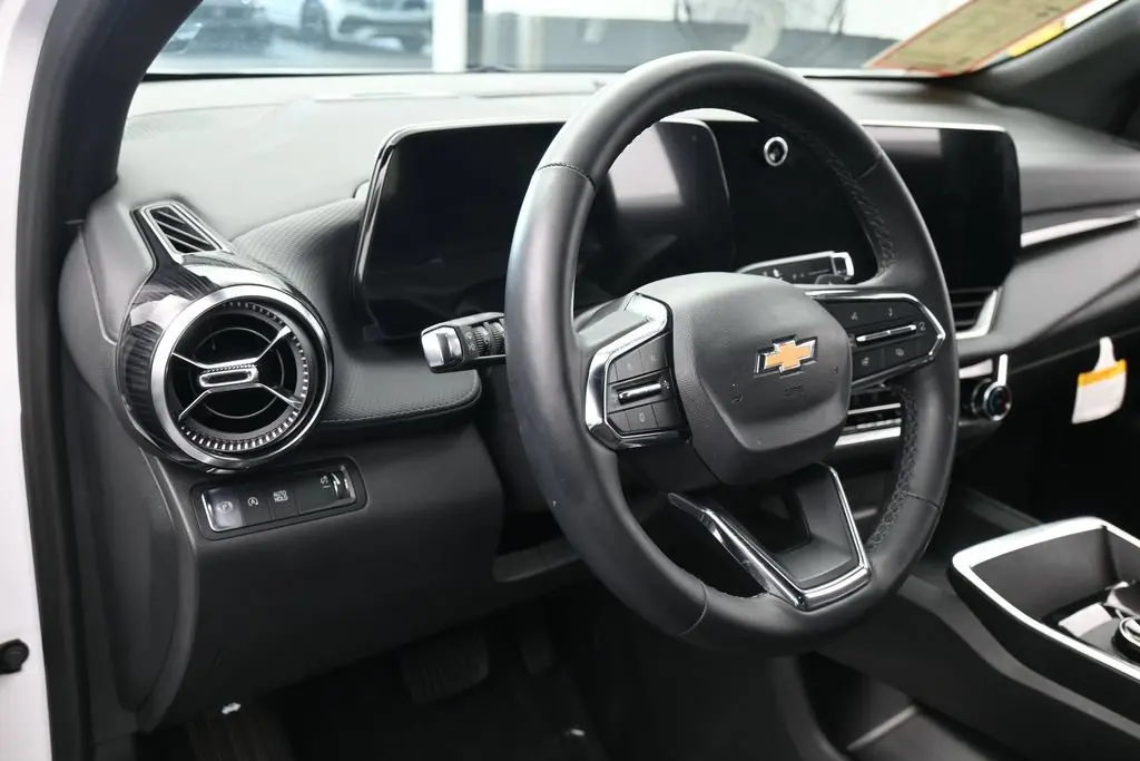 2026 Chevrolet Equinox - $22,872
