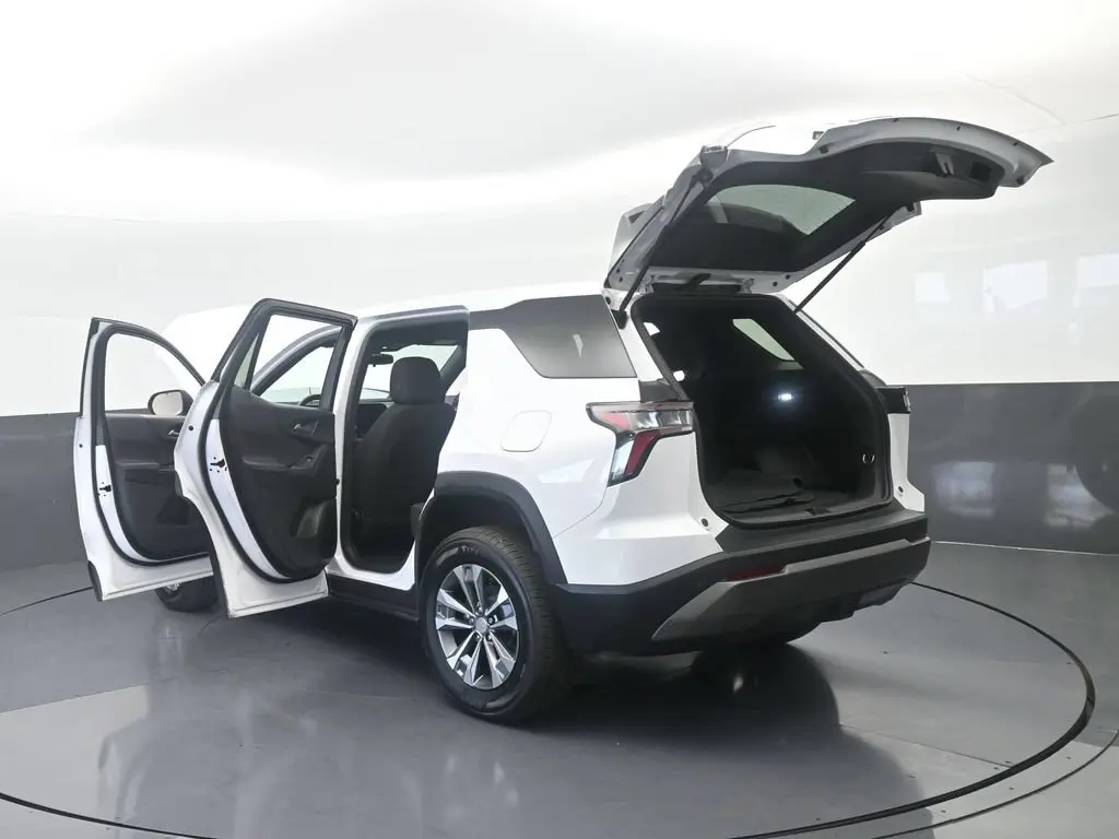 2026 Chevrolet Equinox - $22,872