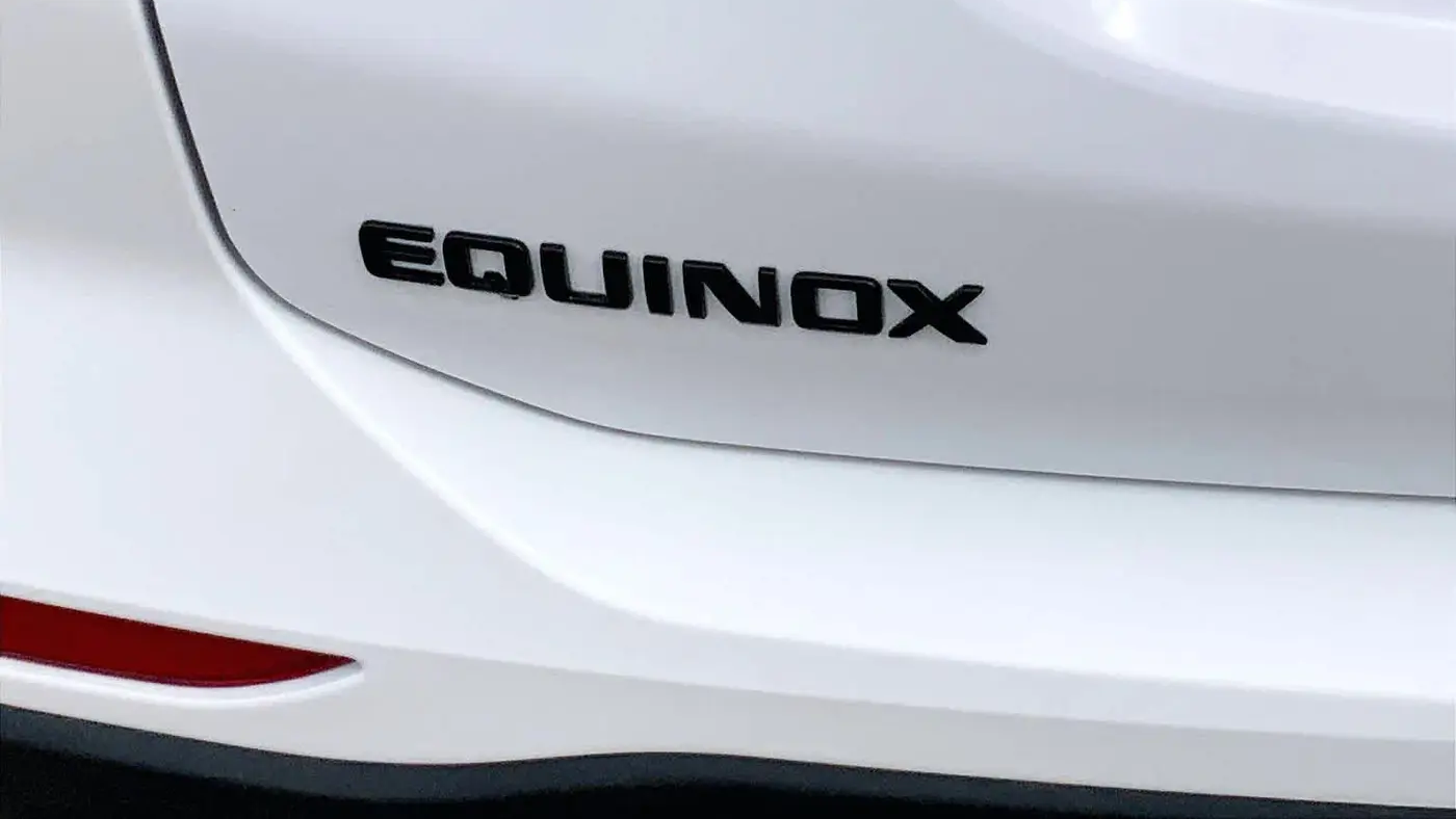 2023 Chevrolet Equinox LS