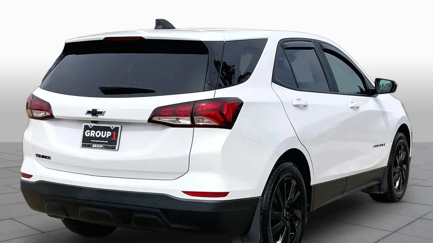 2023 Chevrolet Equinox LS