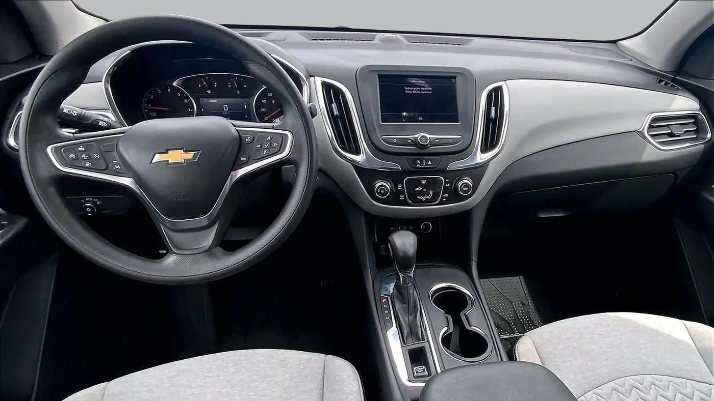 2023 Chevrolet Equinox LS