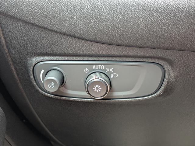 2022 Chevrolet Equinox - $13,973