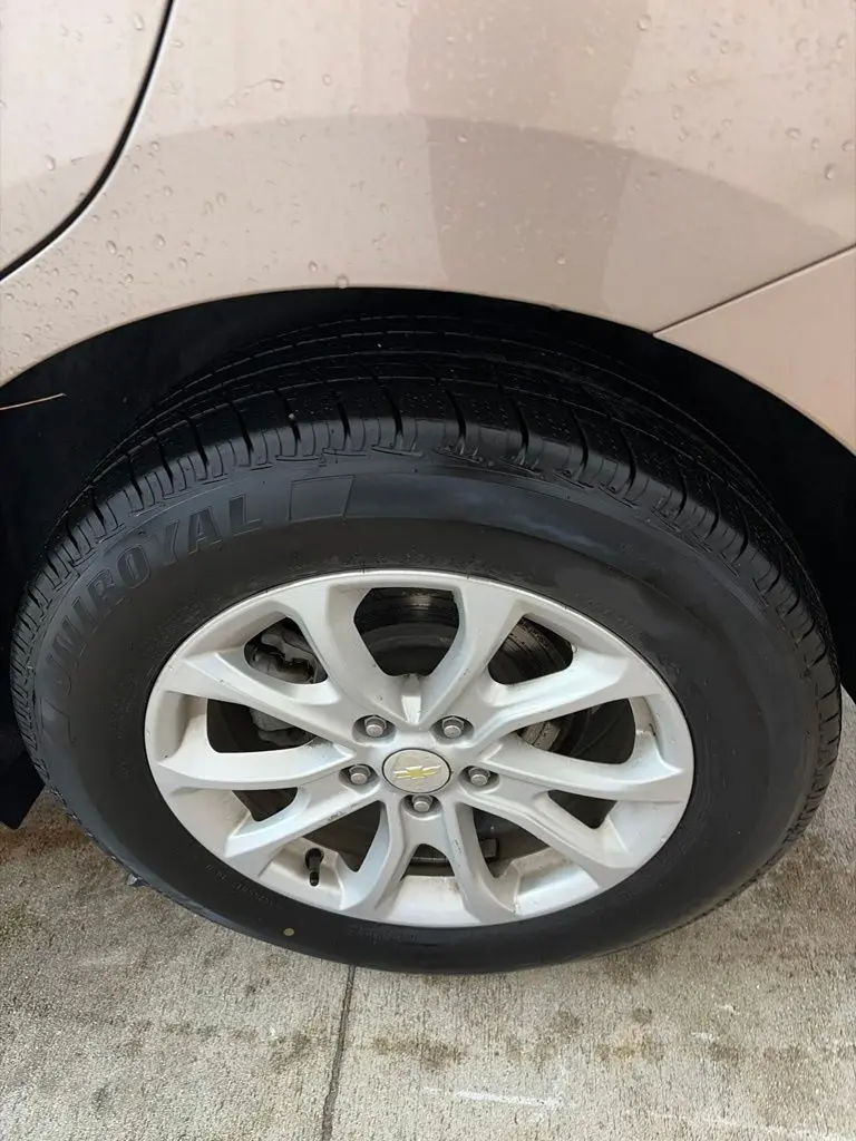 2018 Chevrolet Equinox - $11,832