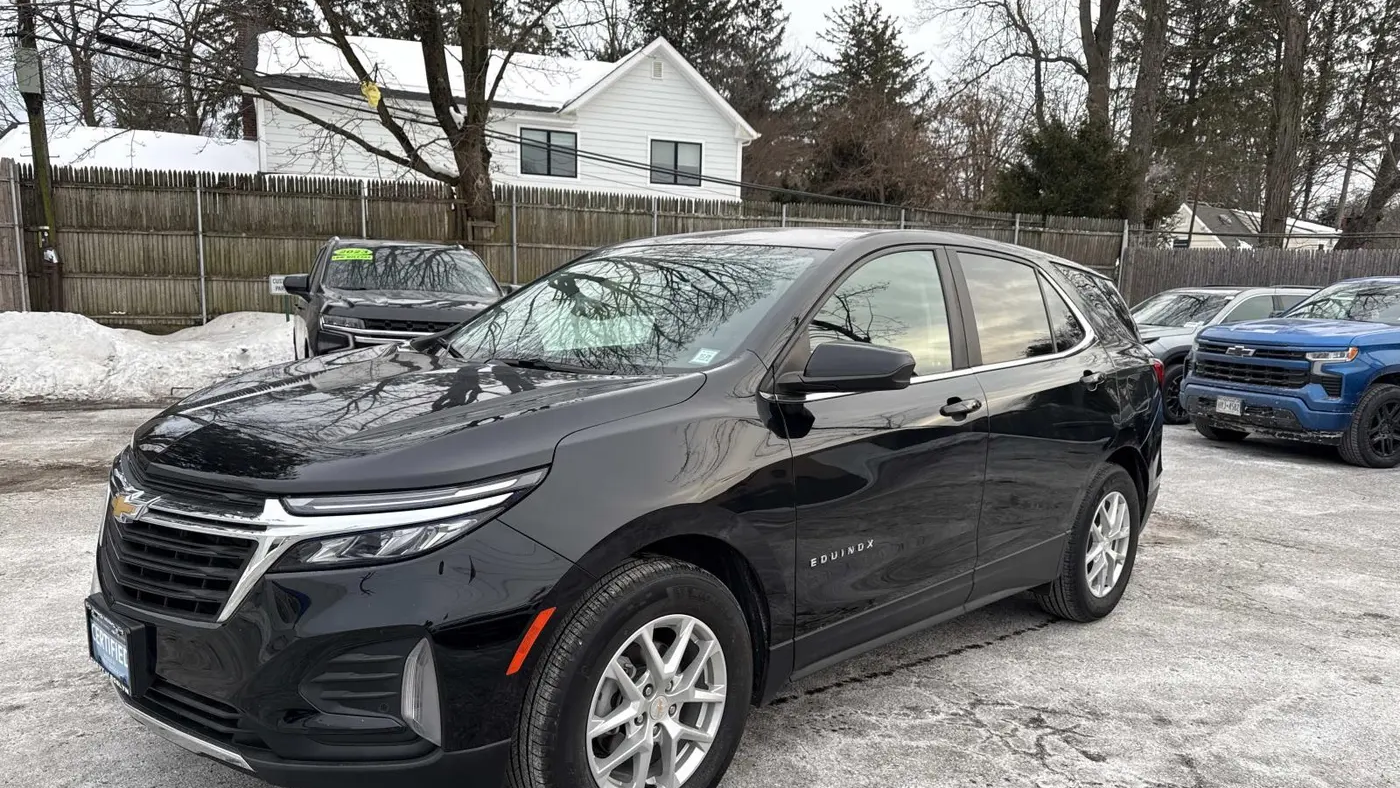 2023 Chevrolet Equinox LT
