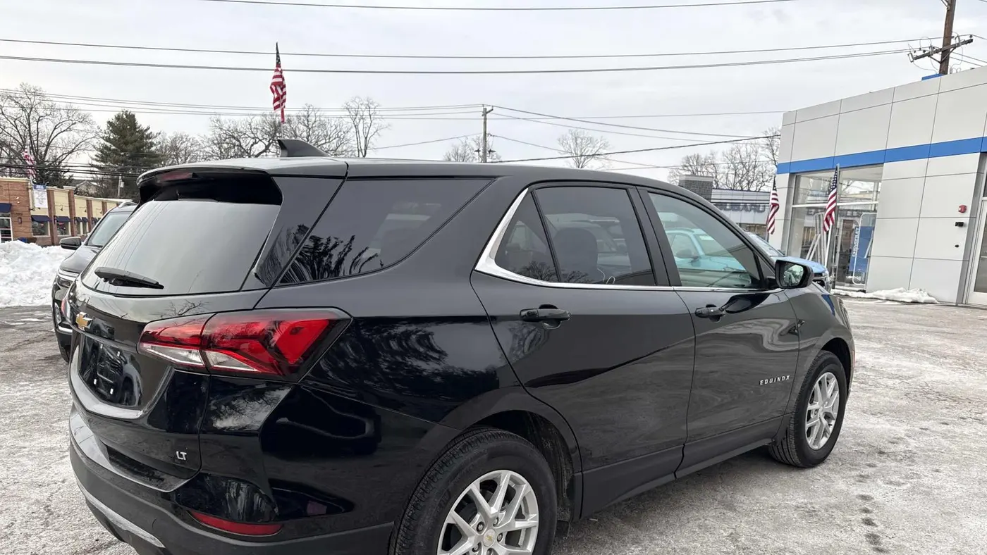 2023 Chevrolet Equinox LT