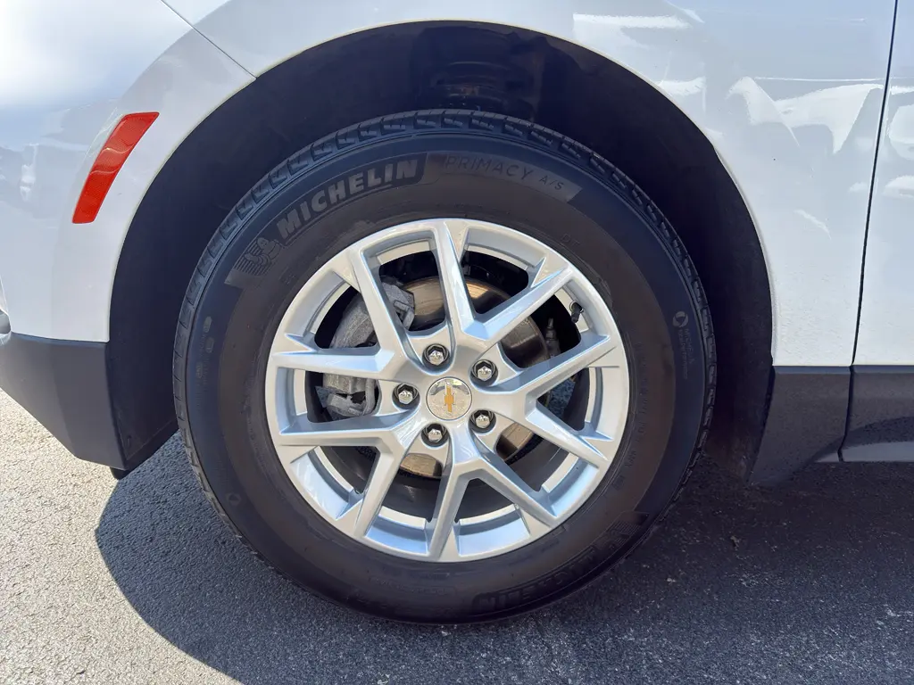 2024 Chevrolet Equinox - $23,995