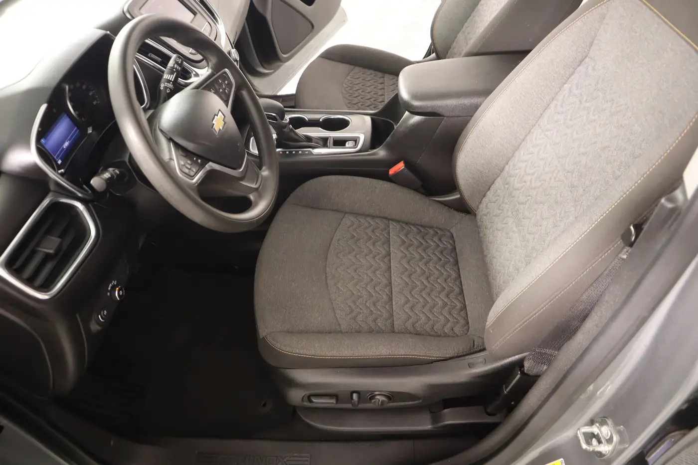 2023 Chevrolet Equinox - $17,997